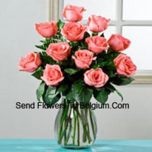 11 Vibrant Pink Roses