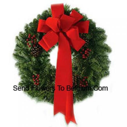 Lovely Lush Green Eyecatching Wreath